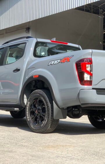 Exterior-Navara-Pro-4x